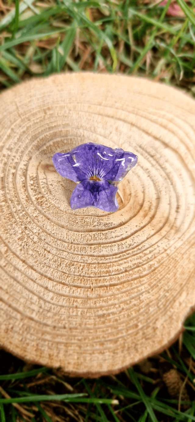 Pin's Flower