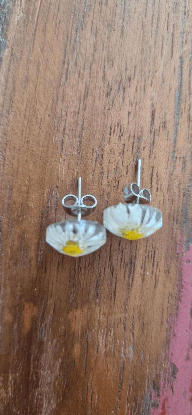 Boucles Oreilles puces "Mini Pâquerettes "