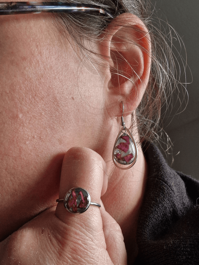 Boucles d'oreilles pendantes "Pétales de Rose"